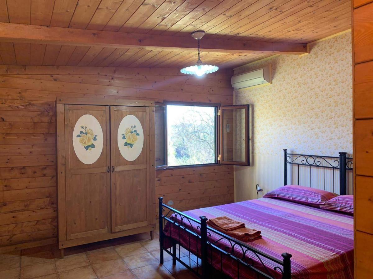 Night In The Wood Sorbo Villa Кампаняно ди Рома Екстериор снимка